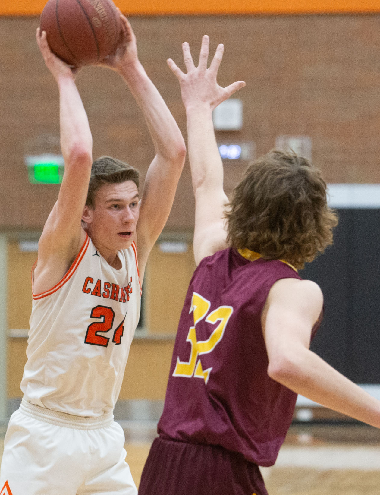 200116-sportslocal-cashbball 02.JPG
